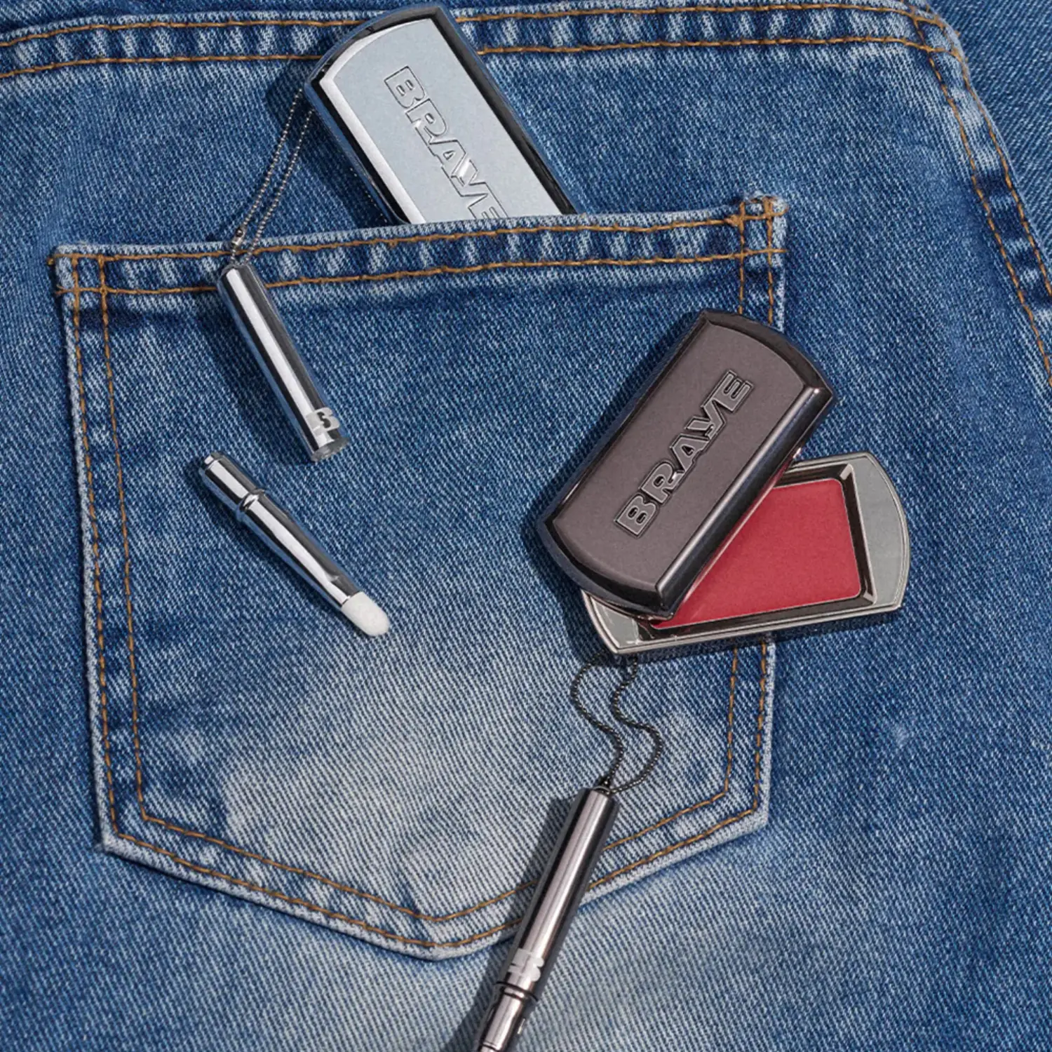 Pocket Lip Brush Silver - Image 3