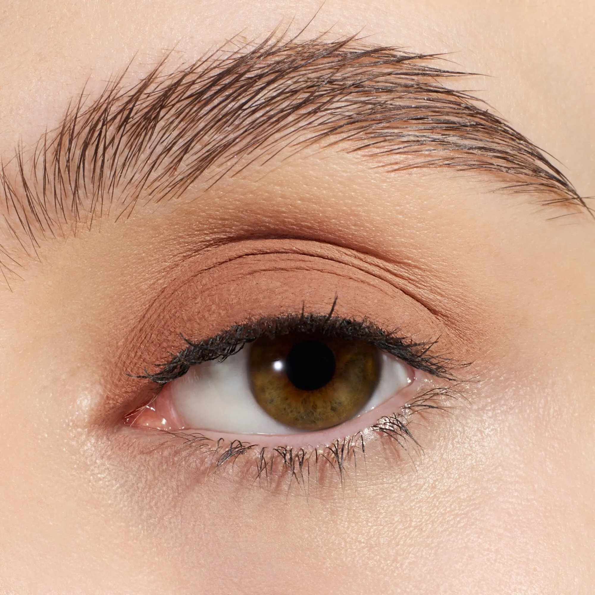 Matte Liquid Eyeshadow 02 Cocoa Crush - Image 2