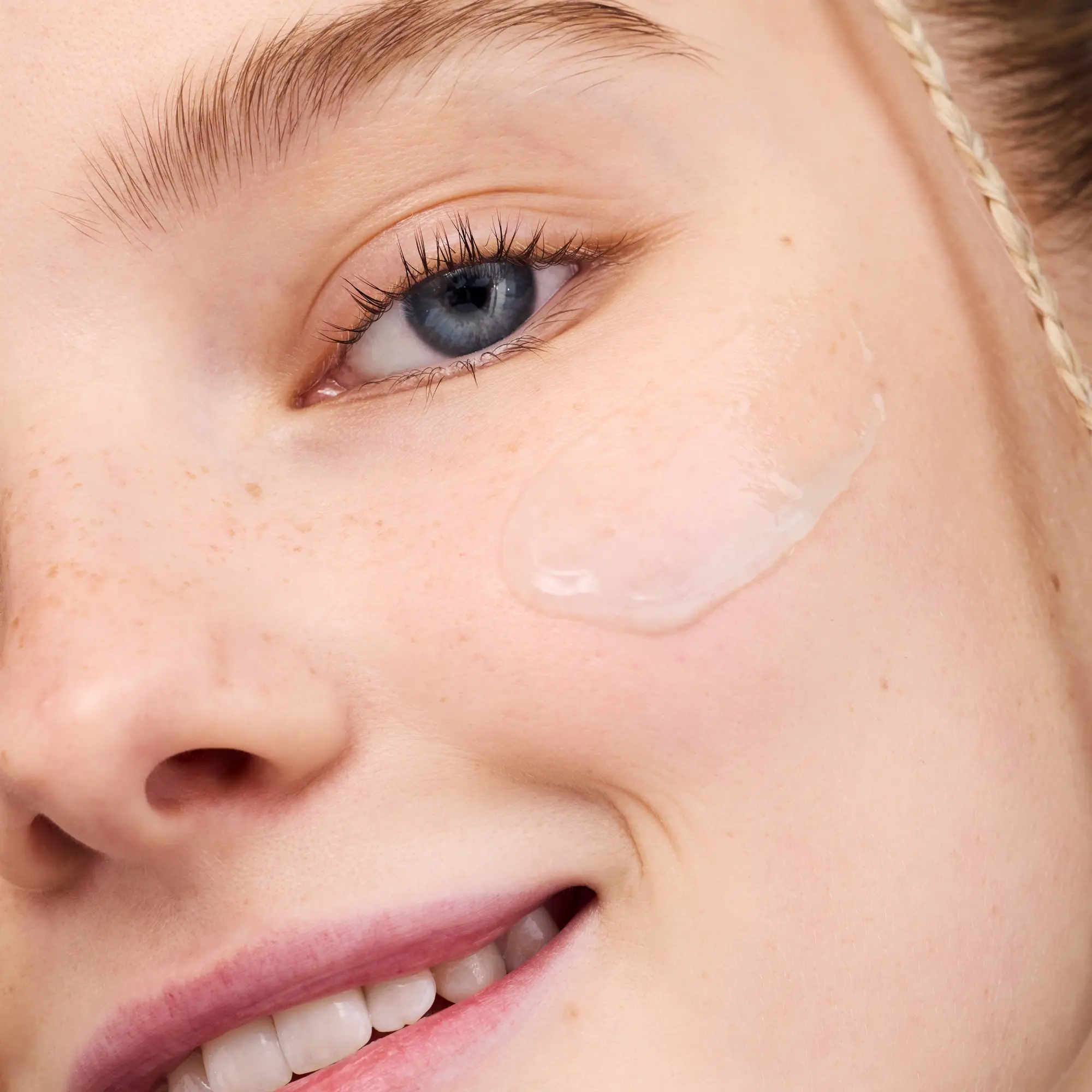 Superman Jelly Grip Hydrating Primer - Image 2
