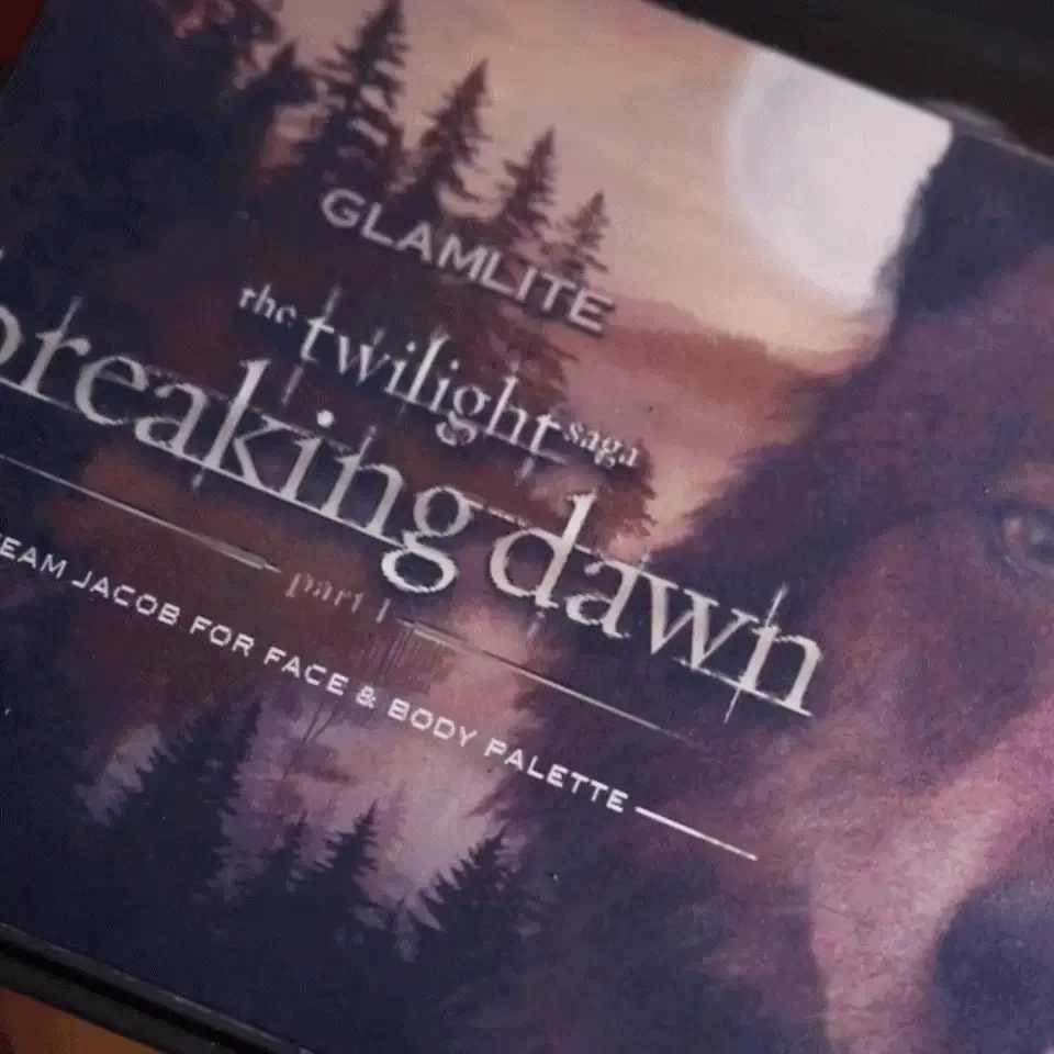 x Twilight Saga Team Jacob Palette - Image 3