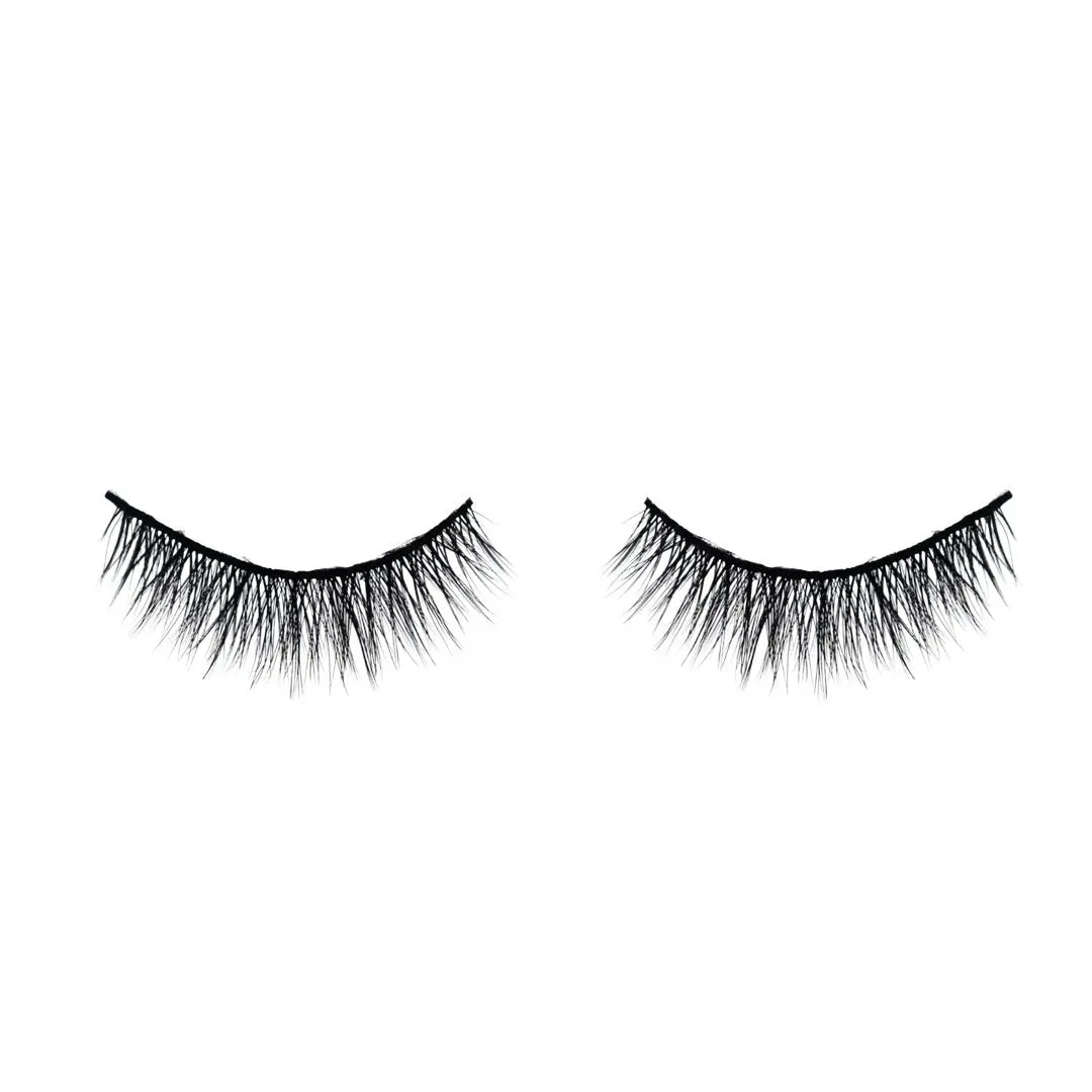 Lashes Eline